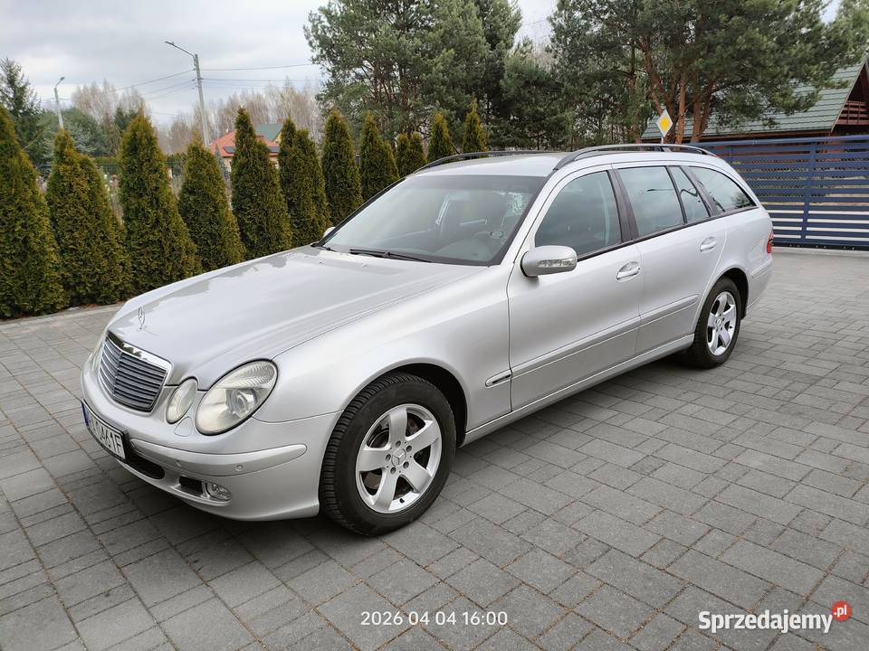 Mercedes E320 W211 S211