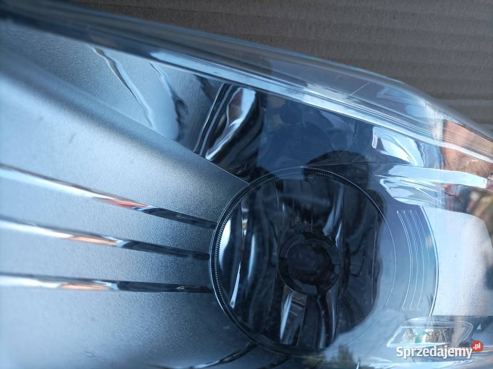 FORD GALAXY MK3 LIFT halogen prawy AM2115K202BD osobowe Otwock