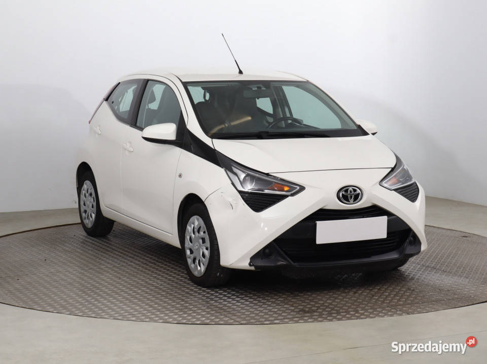 Toyota Aygo 10 VVTi Bielany Wrocławskie