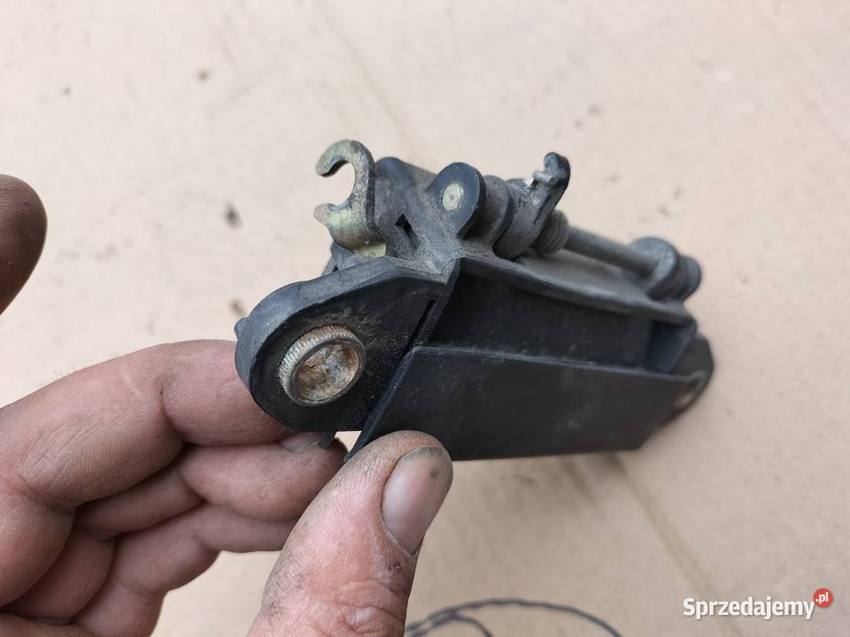 Audi 80 B3 B4 89383920 KLAMKA ZEWNĘTRZNA PRAWY lubelskie Kamień-Kolonia