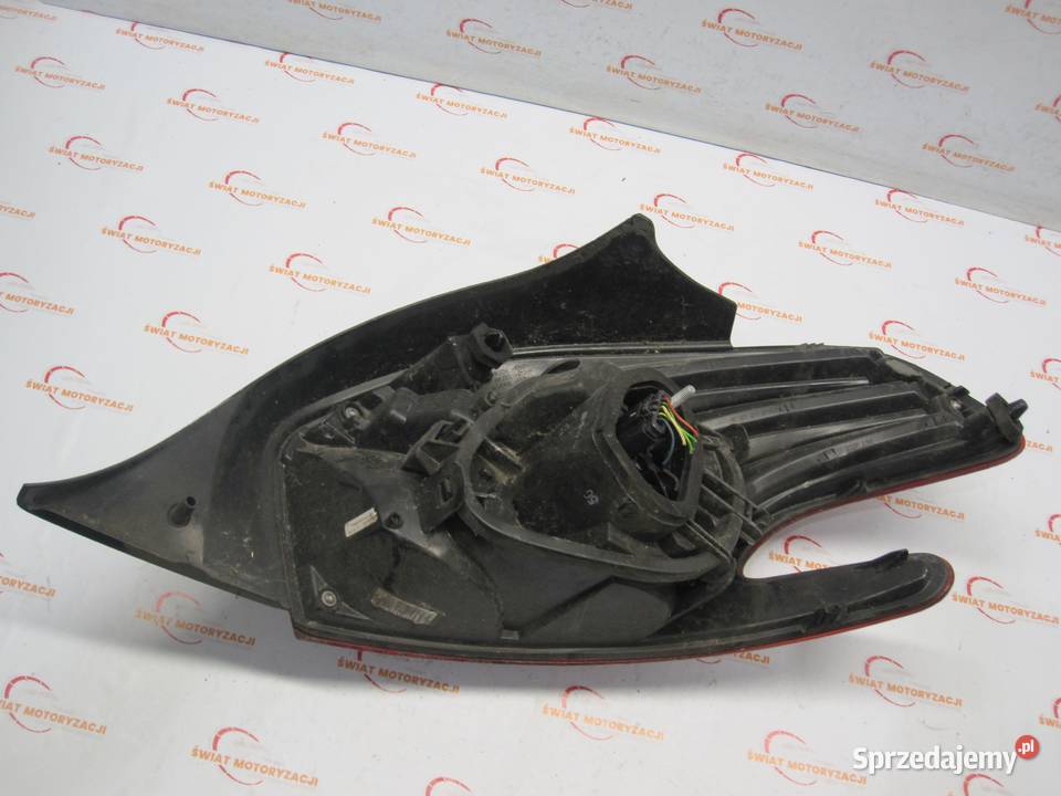 PEUGEOT 208 I LIFT 17r lampa lewa tył 9810343080 Kielce sprzedam