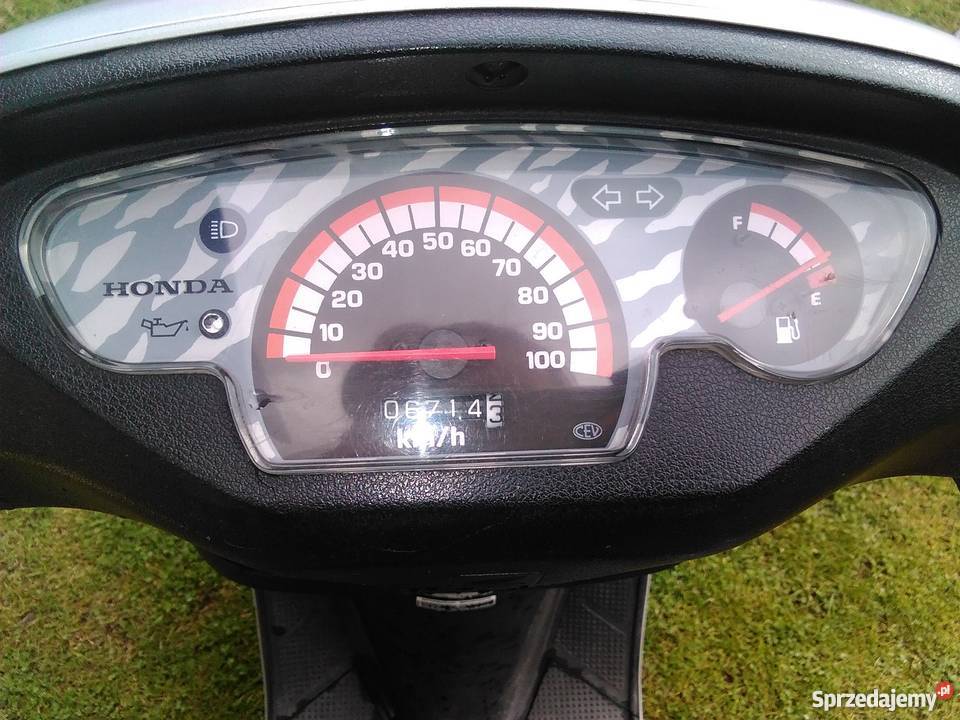 Skuter Honda SFX 50 stan Tuklęcz