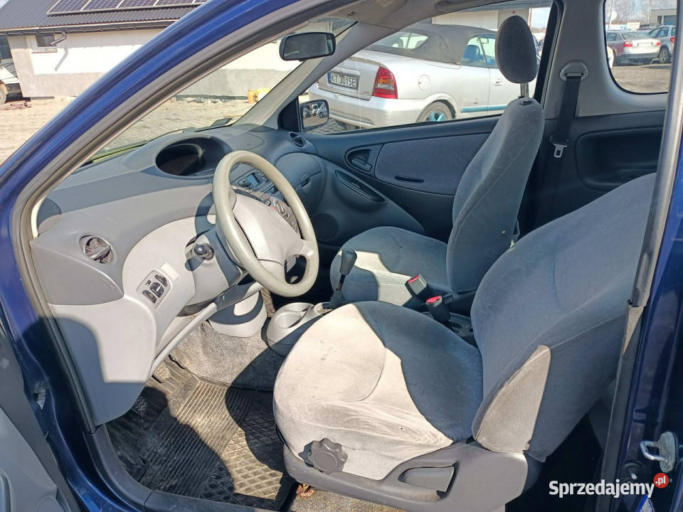 Toyota Yaris Toyota Yaris 10 00r I 19992005 małopolskie