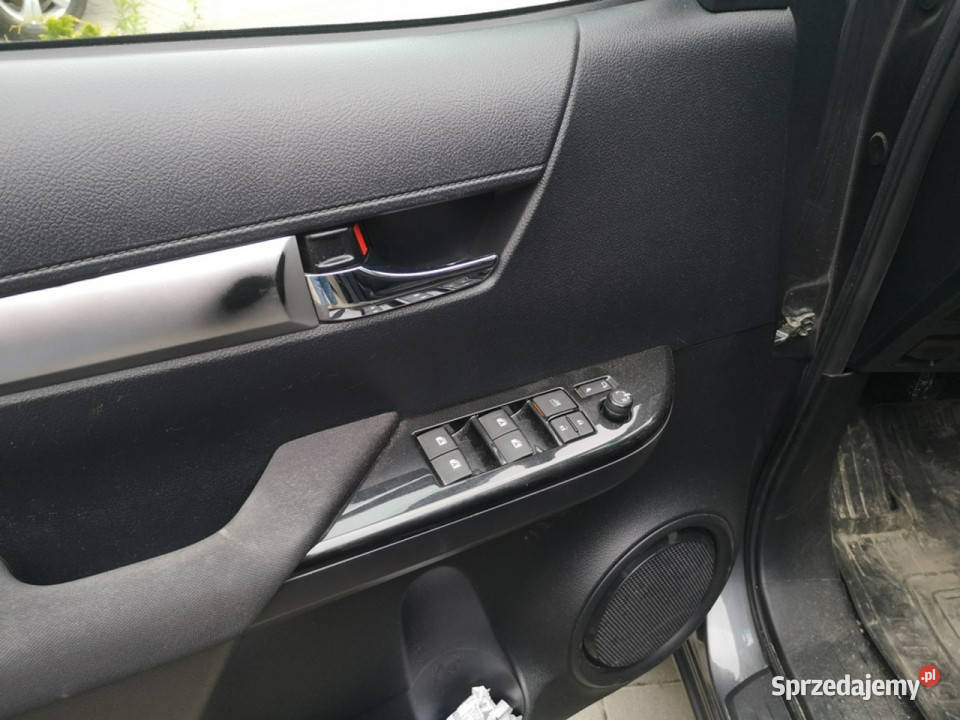 Toyota Hilux 24D4D 150 Klimatronic Naw Strzegom