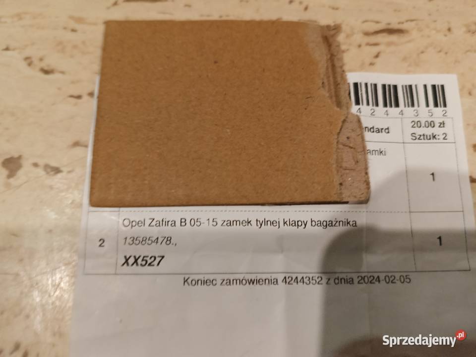 Zamek tylnej klapy bagażnika Opel Zafira B 2005 łódzkie Gorzkowice