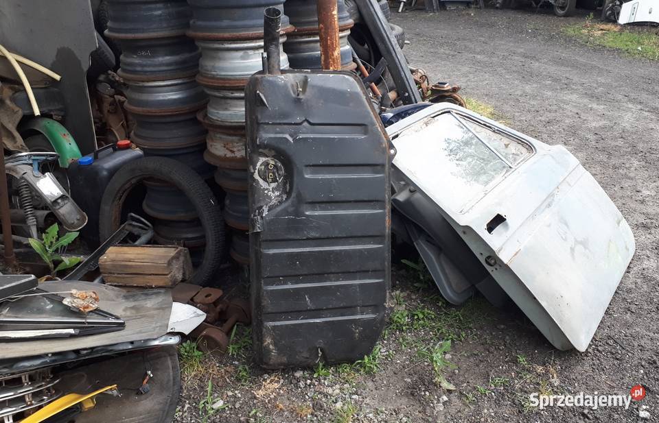 Lada Niva 16 zdrowa buda Niva Celestynów