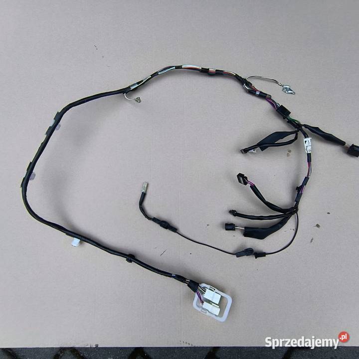 Kompletna wiązka klapy tył toyota Verso 2014 Katowice