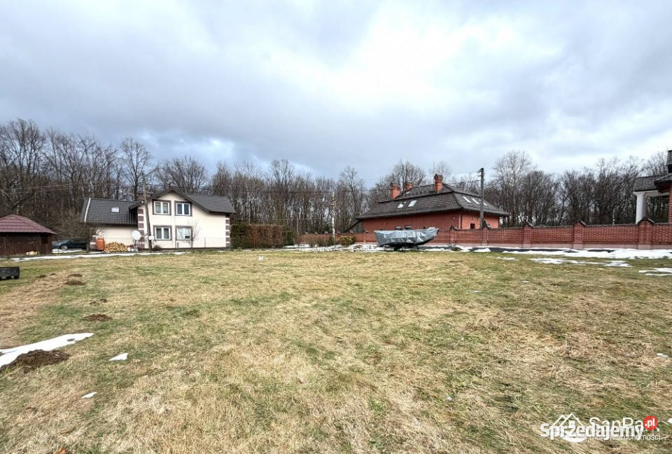 Grunt Zahutyń 993 metry Sprzedaż sprzedam