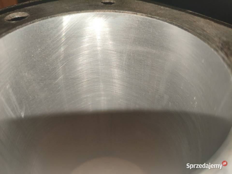Cylindry szlifie z nowymi tłokami Ural M61 M62 Leszno