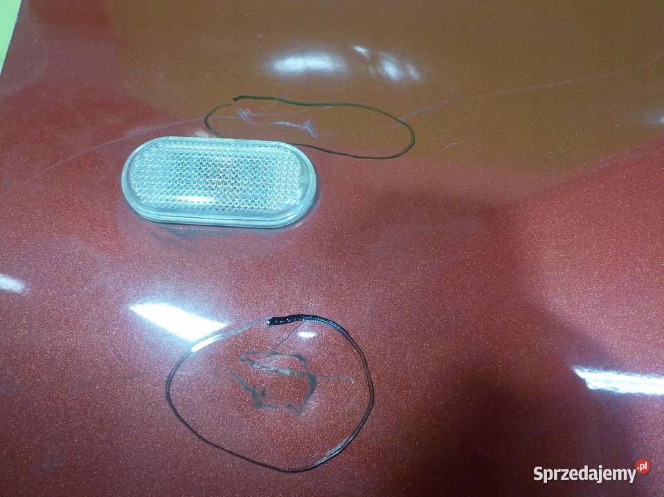 NISSAN QASHQAI I J10 07r blotnik prawy przod Suków