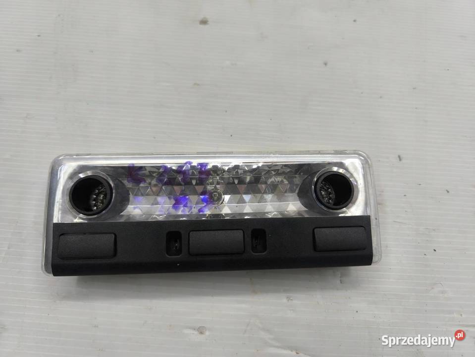 LAMPKA WNĘTRZA PODSUFITKI BMW X3 E83 osobowe