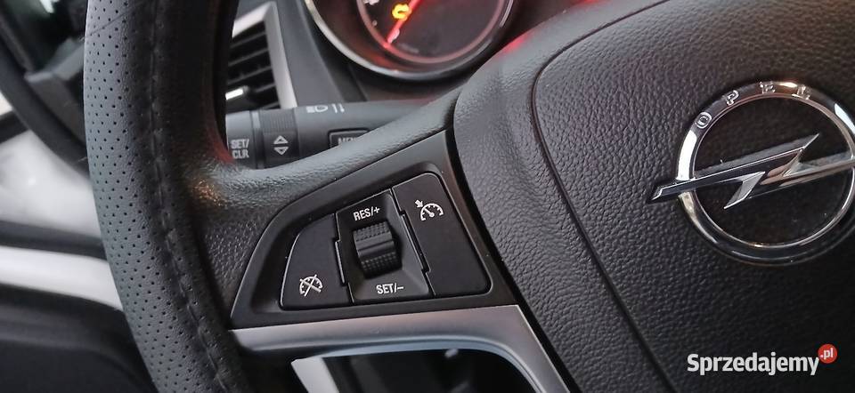 Opel Astra J 17CDTI 110 sprzedażzamiana gniazdo AUX Opel