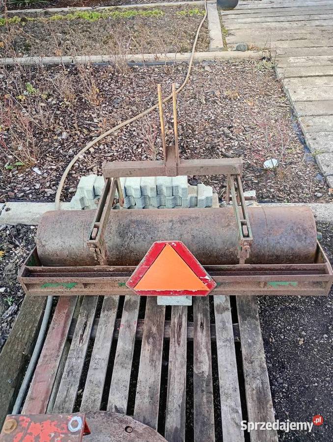 Walec do ciągnika nieuszkodzony Sędziszów