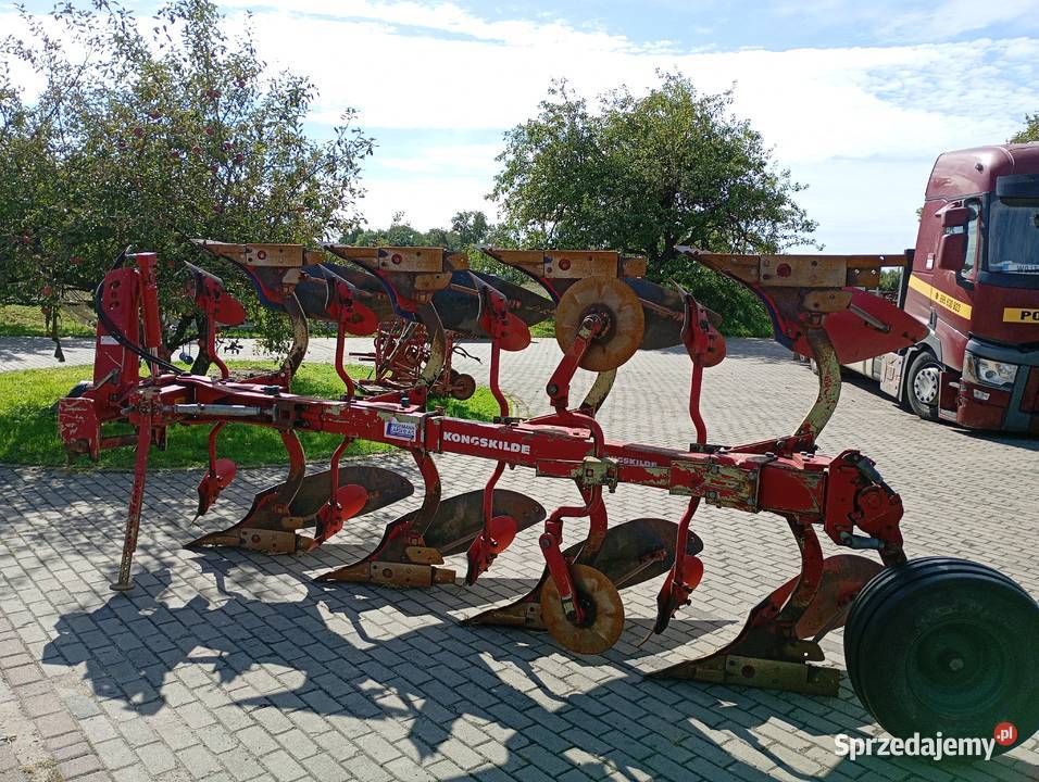 Pług 4skibowy kongskilde variant obrotowy