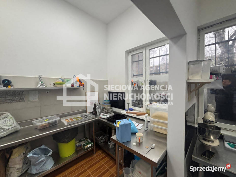 sprzedaży lokalu 8322m Gdynia