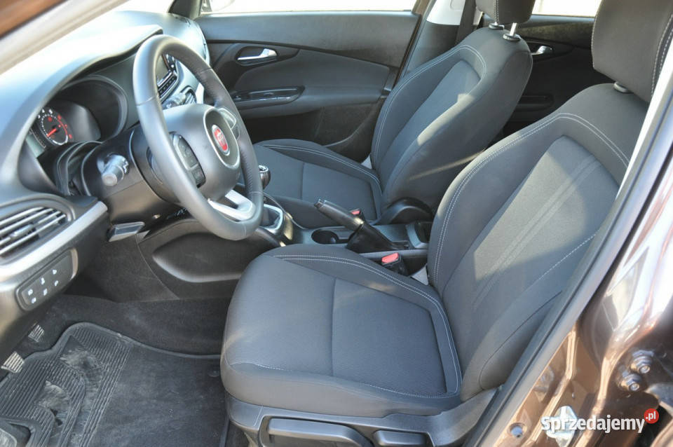 Fiat Tipo 14 95 hatchback LED Alufelgi Elektryka ESP