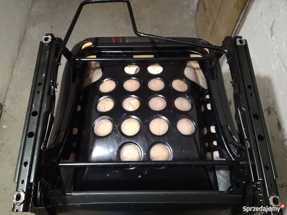 FOTELE TYLNA DZIELONA KANAPA CINQUECENTO Sanok sprzedam