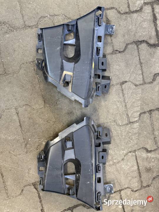 Renault Captur II Prawy Lewy Przod Zaślepka Atrapy Kłobuck