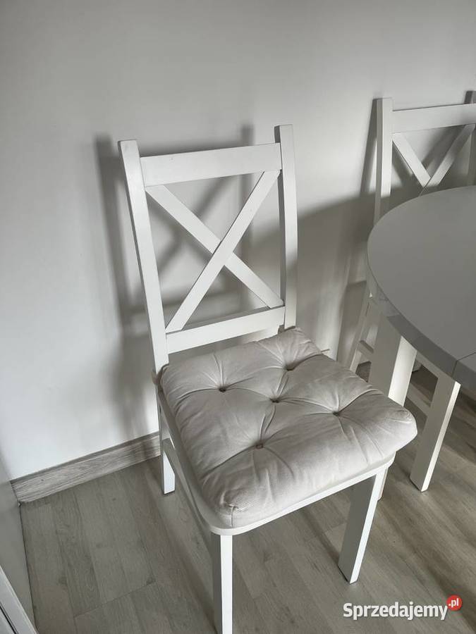 Stół z 4 krzesłami Bełchatów