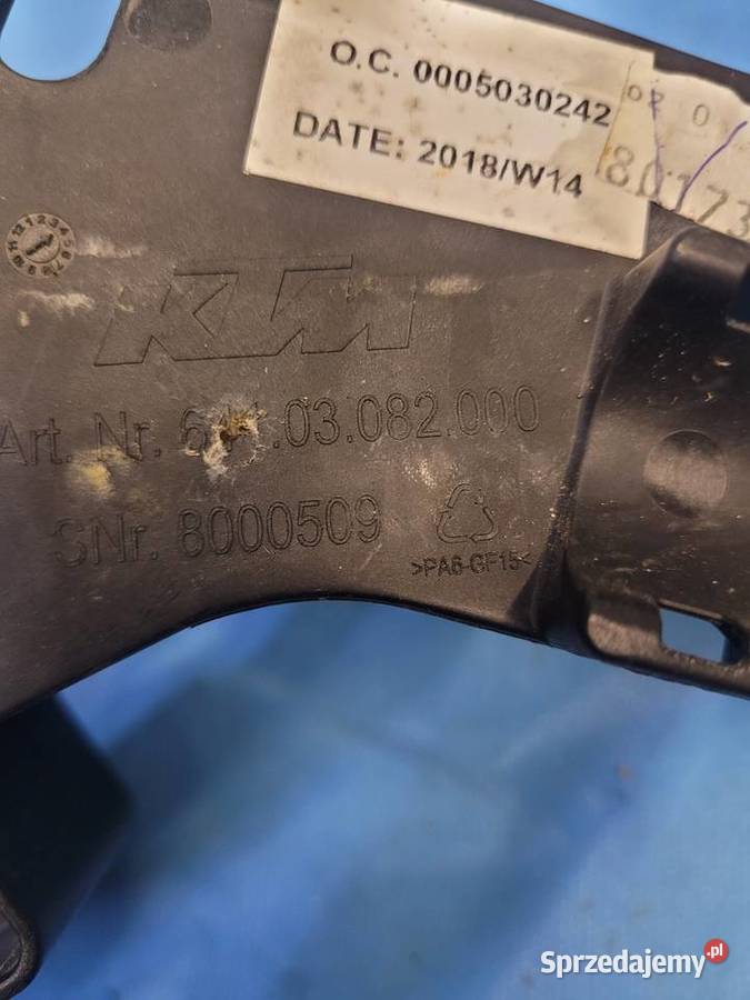 KTM DUKE 790 890 OSŁONA UCHWYT PLASTIK