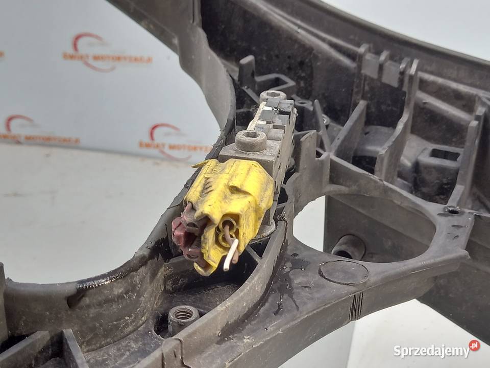 AUDI A4 B7 III 07r pas przedni wzmocnienie Kielce