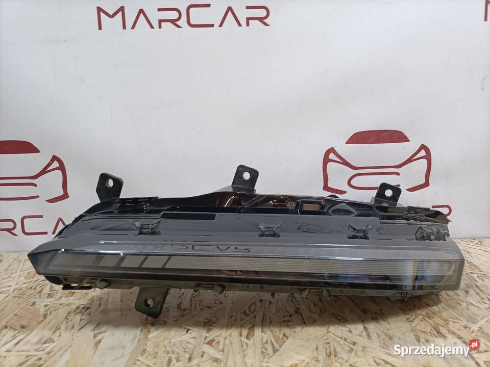 PEUGEOT 308 III T10 HALOGEN LED DRL PRAWY PRZÓD Pleszew