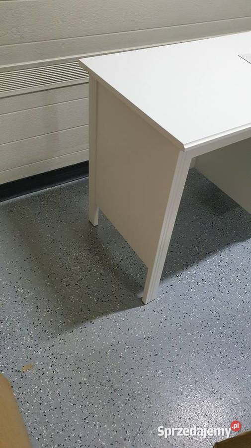 Białe biurko Brusali Ikea Gnieżdżewo sprzedam