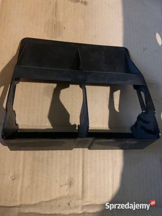 Obudowa kratki środkowej deski rozdzielczej BMW Mszana