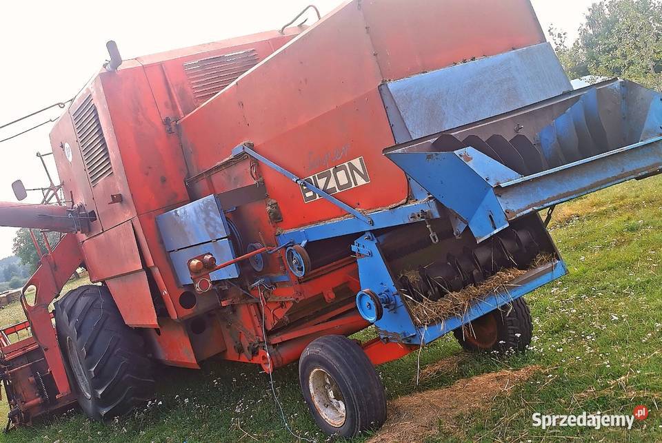 Kombajn zbożowy Bizon super Z056 Białopole sprzedam