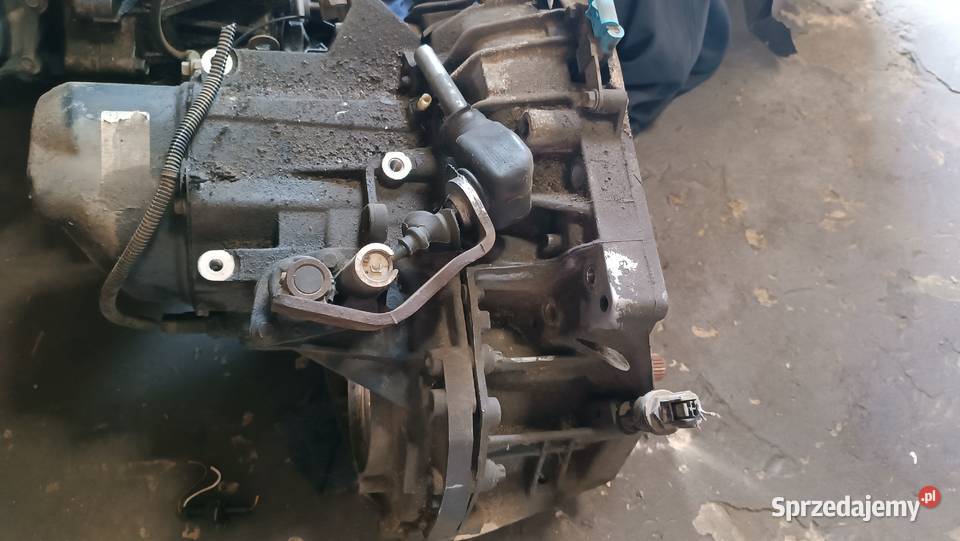 Skrzynia biegów JH1053 Dacia Logan 14 benzyna osobowe Radłów