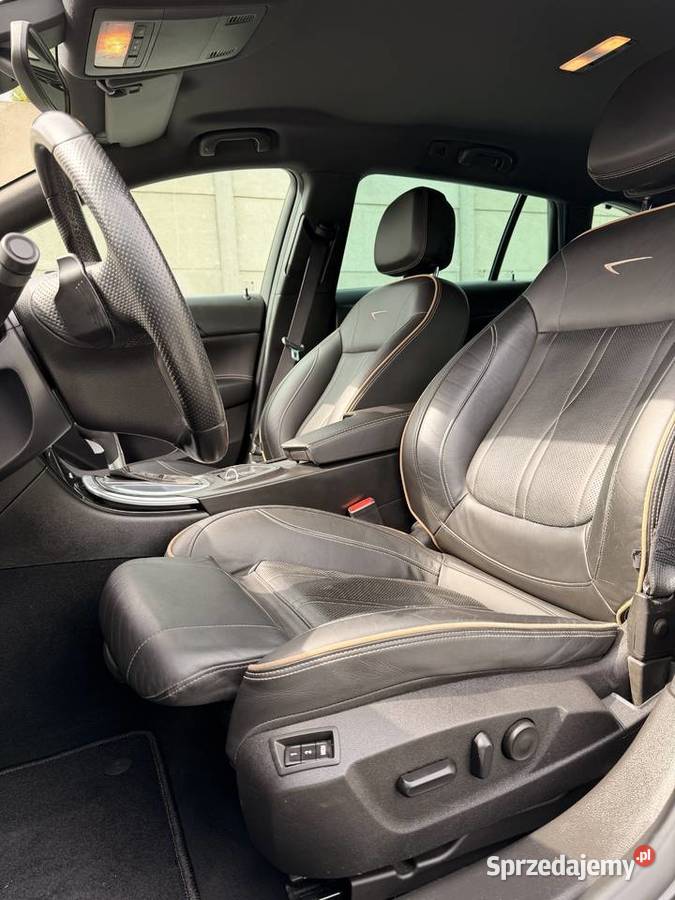 Opel Insignia Lesznowola