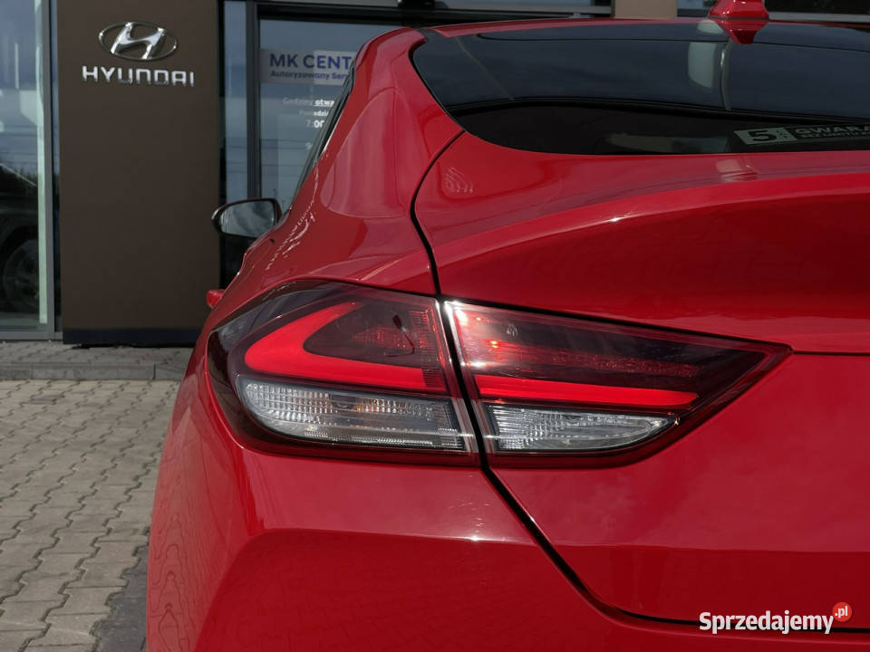 Hyundai i30 15 TGDI FASTBACK Premium Platinum światła LED Piotrków Trybunalski sprzedam
