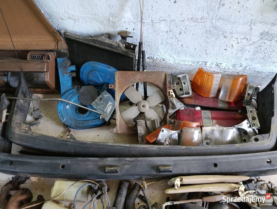 Części Mazda 323 BD 83 Rok produkcji 1983 Łuków