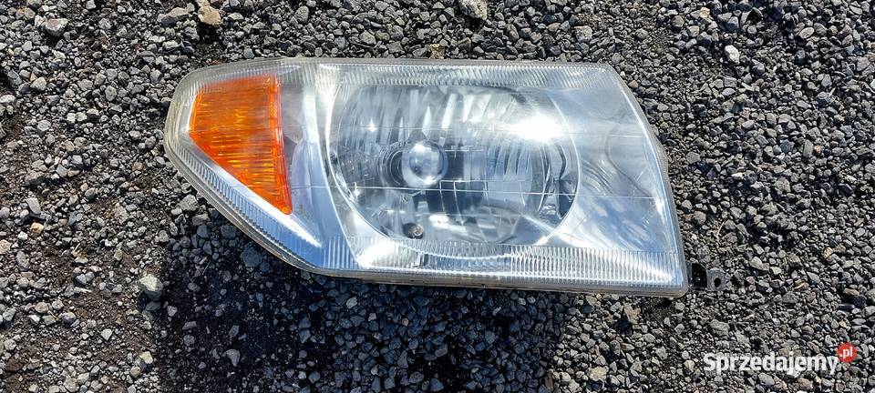 Mitsubishi Pajero pinin lampa prawy przód dolnośląskie Byków