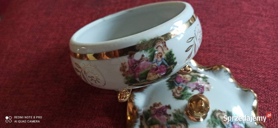 Puzderko szkatulka Ze scenami dworskimi Na 4 Porcelana i szkło pomorskie Gdańsk sprzedam