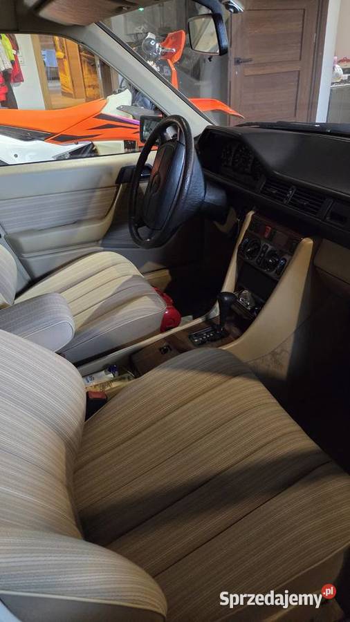 Mercedes benz w124 300e benzyna Zubrzyca Dolna sprzedam
