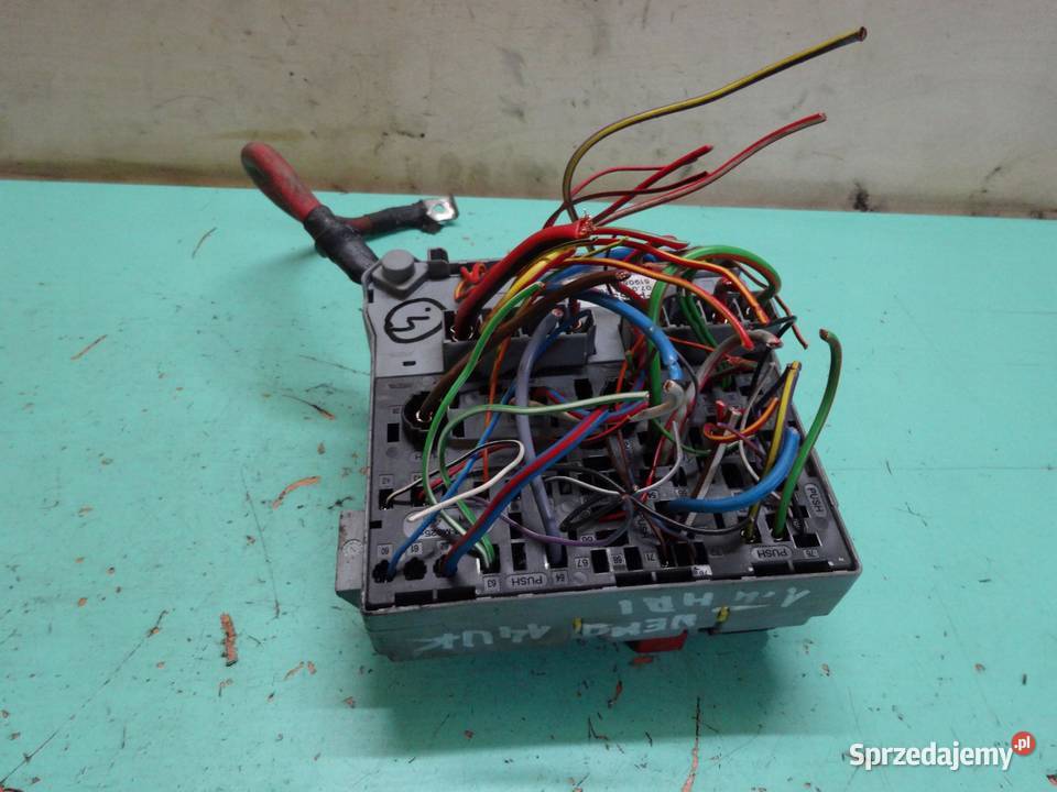 CITROEN NEMO 14 HDI 12r skrzynka bezpieczników