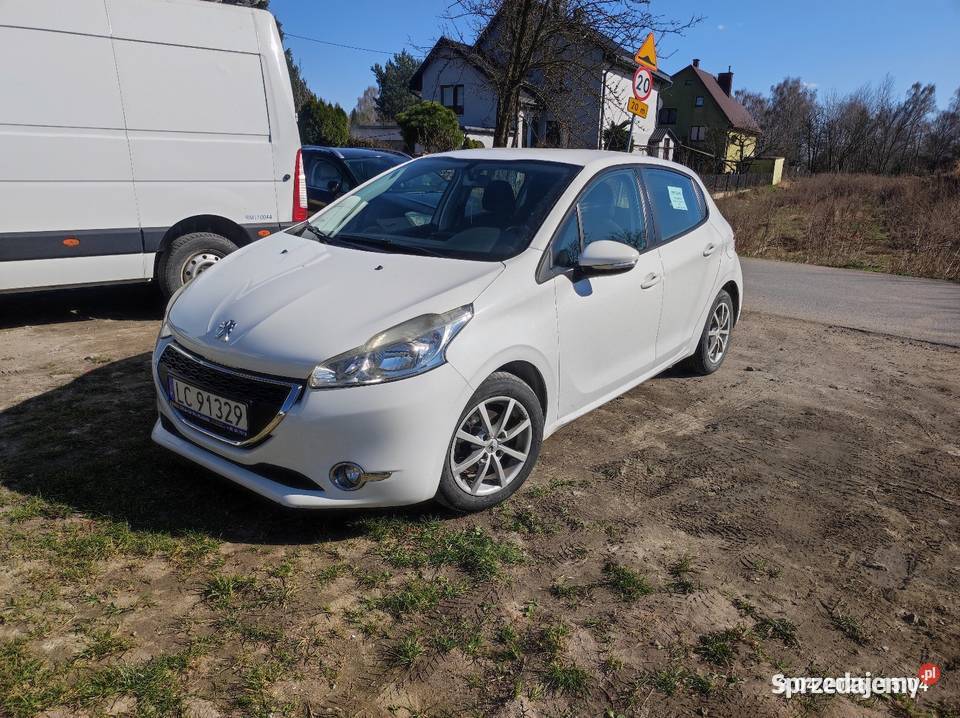 Peugeot 208 14 vti gaz centralny zamek Chełm