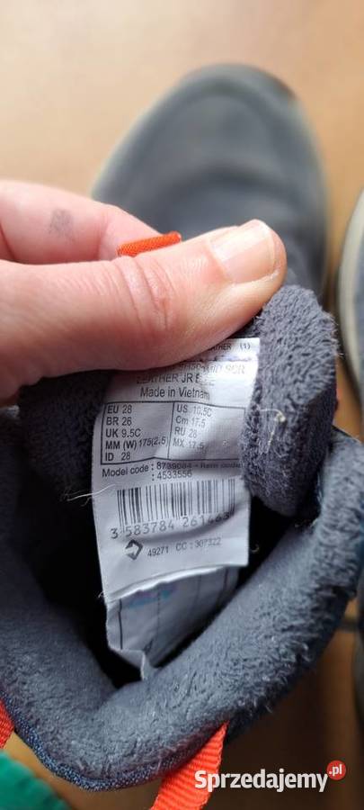 Buty turystyczne dziecięce Quechua zapinane na Kraków