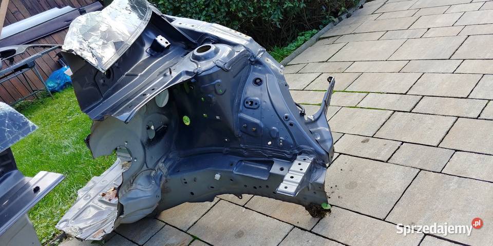 Suzuki Swift mk8 ćwiartka przód śląskie Radziechowy sprzedam