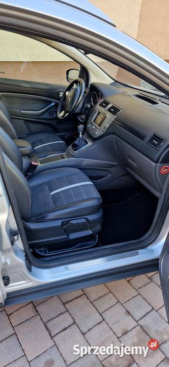 Ford Kuga 20 Tdci navi panorama manual 200000km Podkonarze sprzedam