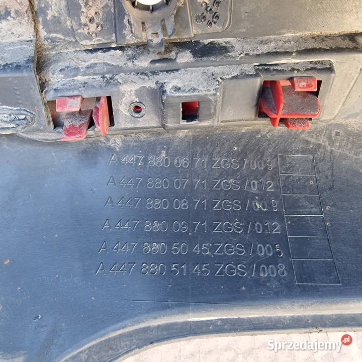 MERCEDES VITO W447 ZDERZAK TYŁ 6PDC A4478800671 Bieleń