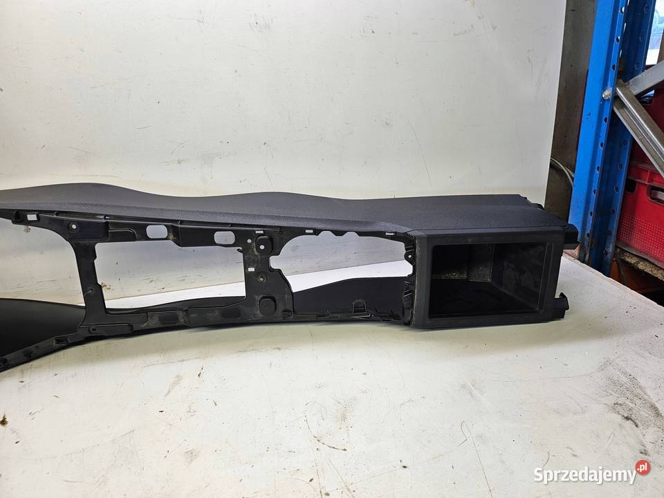 TUNEL ŚRODKOWY AUDI Q3 F3 83A 83B863241 osobowe Przystajń