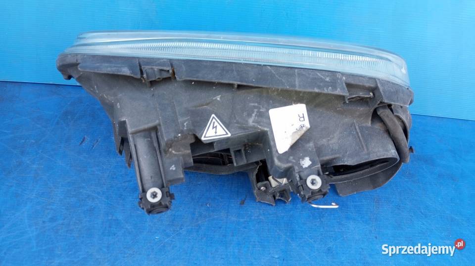 LAMPA PRAWY PRZÓD REFLEKTOR XENON EU 1J1941016P osobowe Nowy Tomyśl sprzedam