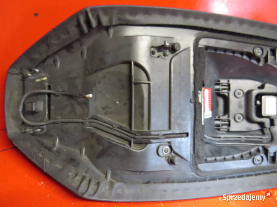 SUZUKI BURGMAN 400 250 07 k7 kanapa siedzenie Warszawa