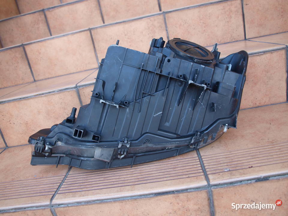 BMW 3 F30 F31 lampa prawa przód zwykła 2012 prawe wielkopolskie Kalisz sprzedam
