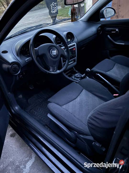 Seat Ibiza 14 16V 100 2004 r Ibiza Ibiza dolnośląskie sprzedam