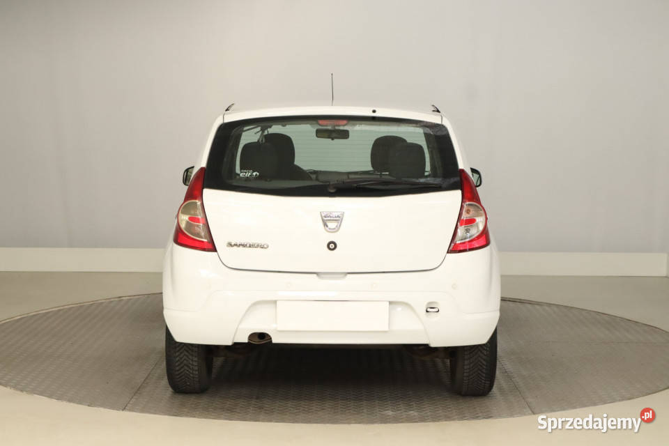 Dacia Sandero 12 16V światła przeciwmgielne