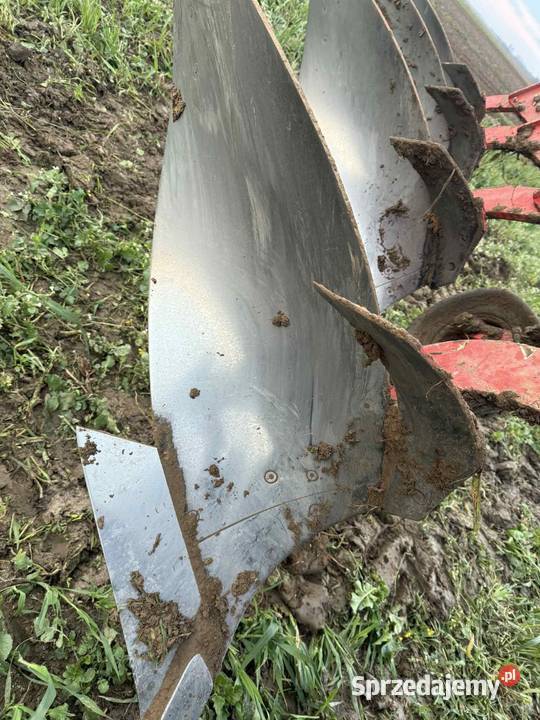 Pług obrotowy Akpil Pługi Pacanów