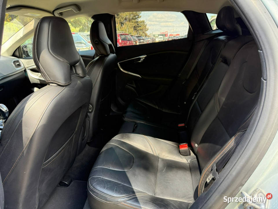 Volvo V40 Cross Country 20 D3 150 Navi Virtual bluetooth Przeźmierowo